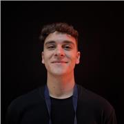 Soy estudiante de Ingeniería del Software e imparto clases a niños de Primario y ESO.